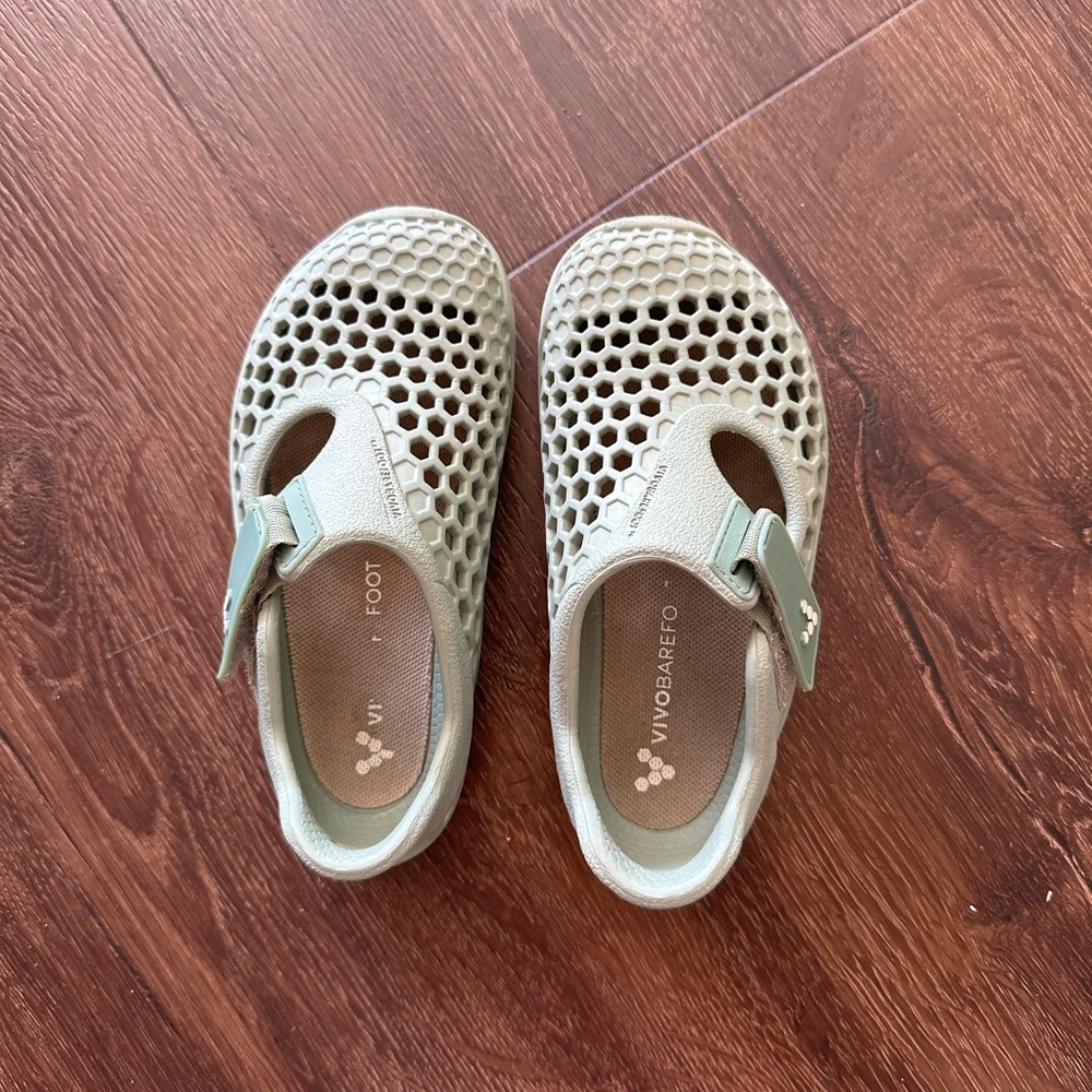 Vivobarefoot ultrabloom kids 26